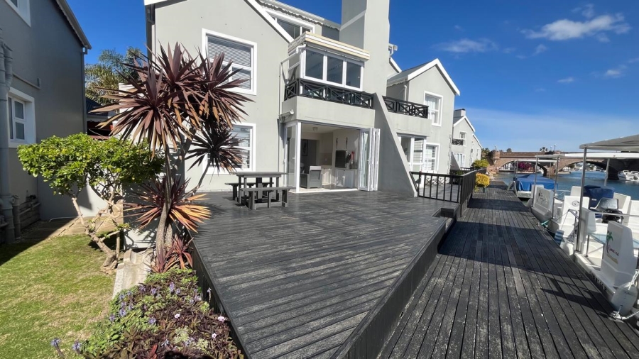 2 Bedroom Property for Sale in Marina Martinique Eastern Cape
